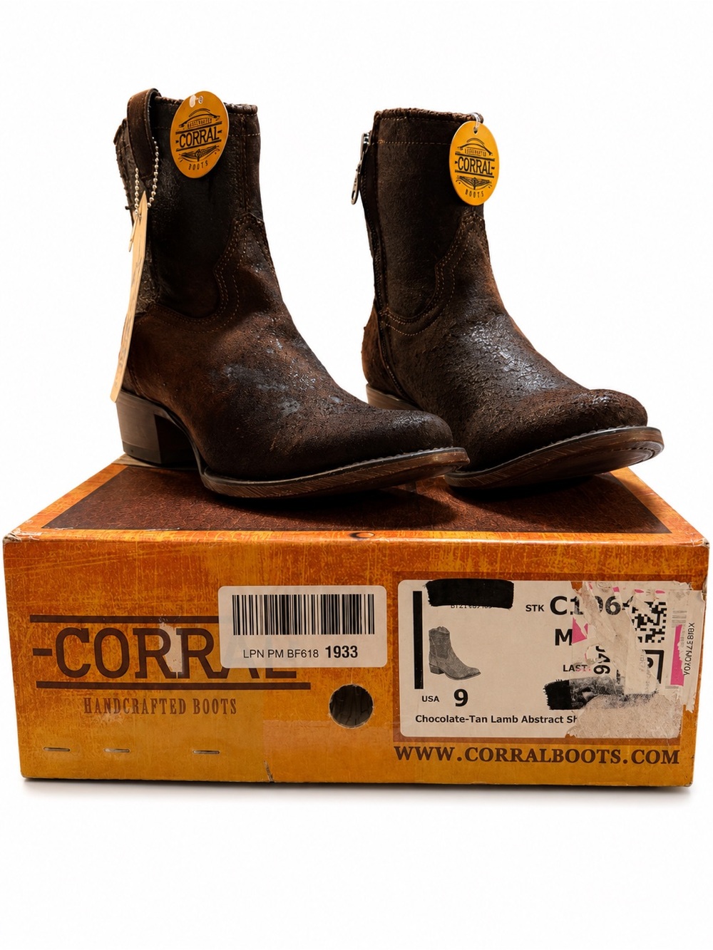 Corral C1064 Chocolate Tan Lamb Leather Cowboy Booties | NWT | MSRP $219